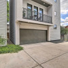 Отель Stylish Houston Townhome ~ 3 Mi to Downtown!, фото 17