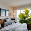 Отель Comfy Retreat Steps To The Beach! Pool Gym, фото 4