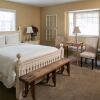 Отель J Patrick Inn, фото 5