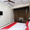 Отель OYO 30068 Hotel Kesar Palace, фото 8