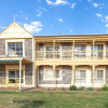 Отель Angaston House, фото 1