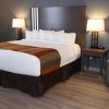 Отель Holiday Inn Express & Suites Phoenix - Tempe, an IHG Hotel, фото 24