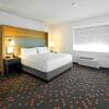 Отель Holiday Inn Hotel & Suites Calgary Airport North, an IHG Hotel, фото 39