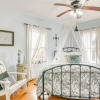 Отель Pet-friendly Galveston Bungalow, 1/2 Mi to Beach!, фото 2
