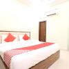 Отель OYO 48657 Hotel Pearl 42, фото 3