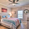 Отель Crystal Beach Coastal Home - Walk to Shore!, фото 7