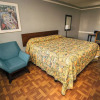 Отель Guest Inn & Suites, фото 3