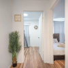 Отель Bright and Cozy 4bedr in the of MTL, фото 1