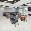 Отель Holiday Inn Express & Suites I-26 & US 29 at Westgate Mall, фото 13