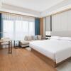 Отель Courtyard by Marriott Hangzhou West, фото 5