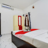 Отель OYO Flagship 702272 Vaishnavam Residency, фото 6