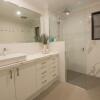 Отель Downton Villa, фото 10