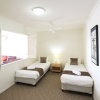 Отель Caloundra Central Apartment Hotel, фото 4