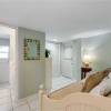Отель Seahorse 3, 3 Bedrooms, Sleeps 8, Pet Friendly, Heated Pool, фото 6