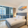 Отель WelHome - Mesmerizing 1BR Apartment in Damac Waves A, фото 5