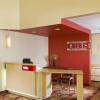 Отель TownePlace Suites Dallas Bedford, фото 11