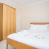 Отель 1 Bedroom Flat In Wimbledon With Garden, фото 7