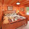 Отель Dancing Bear Lodge by RedAwning, фото 2