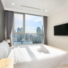 Отель Vinhomes Central Park Apartmentel, фото 19