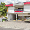 Отель RedDoorz near Adisucipto Airport 3, фото 36