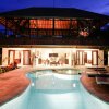 Отель Villa Beranda, Open Stylish Villa, With Staff, By The Beach In Lovina, Bali в Умеаньяре