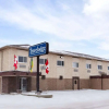 Отель Travelodge Meadow Lake, фото 1