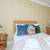 Отель Traditional 1 Bed Apartment, Pimlico, фото 12