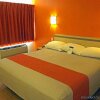 Отель Americas Best Value Inn - West, фото 8