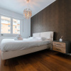 Отель Stylish Open 1BR Apt in Cents w Balcony, фото 18