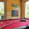 Отель Hilltop Dreamin' 4 Bedroom Cabin by RedAwning, фото 15