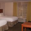 Отель Candlewood Suites Logan, an IHG Hotel, фото 3