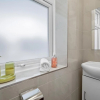Отель Highway Haven With Free Parking By My Getaways, фото 8