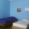 Отель Dora's Hostel в Роатане