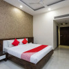 Отель OYO 35824 Hotel Samaroh Parisar, фото 5
