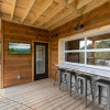 Отель Stargazer Chalet 5 Bedroom Cabin by Redawning, фото 21