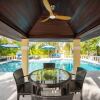 Отель Kaiku 8BR by Grand Cayman Villas & Condos, фото 45