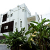Отель T&T Vacation Rentals, фото 1
