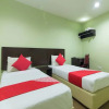 Отель OYO 1102 Amani Hotel, фото 3