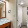 Отель Comfort Inn & Suites At Robins Air Force Base, фото 38