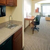 Отель Holiday Inn Express & Suites Lake Worth Northwest Loop 820, фото 5