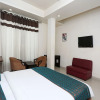 Отель OYO 5474 Hotel Aries, фото 11