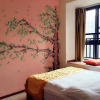 Отель Chengdu Yijia Family Apartment, фото 4