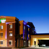 Отель Holiday Inn Express Hotel & Suites Brooksville-I-75, фото 1