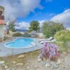 Отель Yucca Valley Escape w/ Backyard & Mountain Views!, фото 13