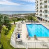 Отель Destin on the Gulf 501 is a Beautiful Gulf Front 5th Floor with Free Beach Service by RedAwning, фото 16