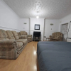 Отель Room in House - Downtown Delight - Triple Room With Garden View, фото 1