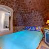 Отель Charming Restored 300yr-0ld Guest House, фото 4