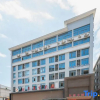 Отель Yihao Hotel, фото 1