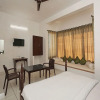 Отель OYO 9723 Home Farm Stay Connaught Palace, фото 8