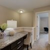 Отель Marbella Lane Executive Townhome, 20 mins to Boulder, фото 6